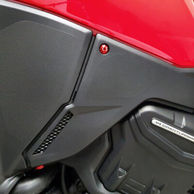 Βίδες CNC RACING για πλαϊνά φλάπς DUCATI MULTISTRADA V4 (μαύρο χρώμα)